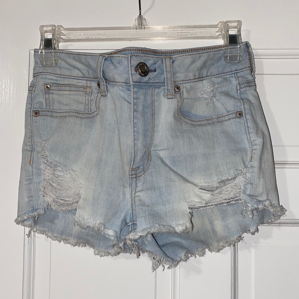 American Eagle light cutoff denim shorts, Size 4